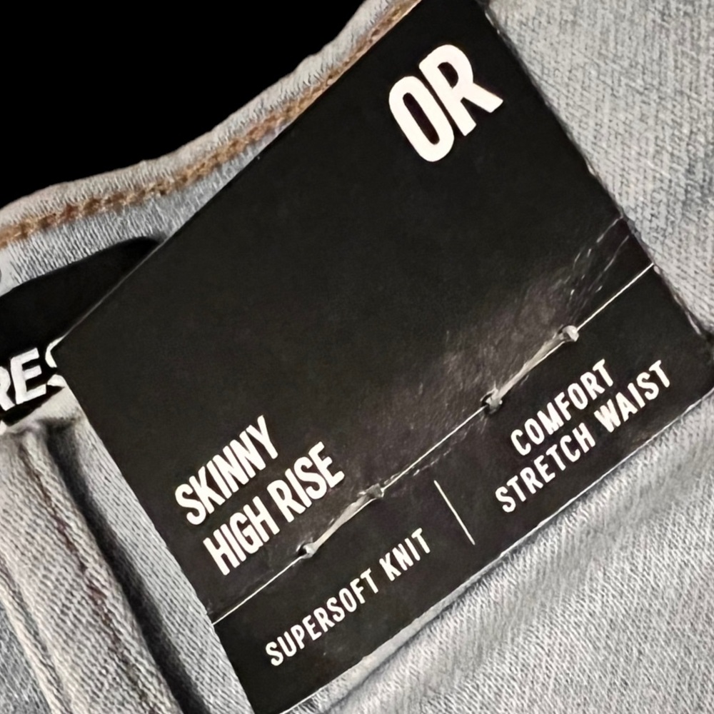 *NWT*🎁Express jeans - Picture 3 of 7